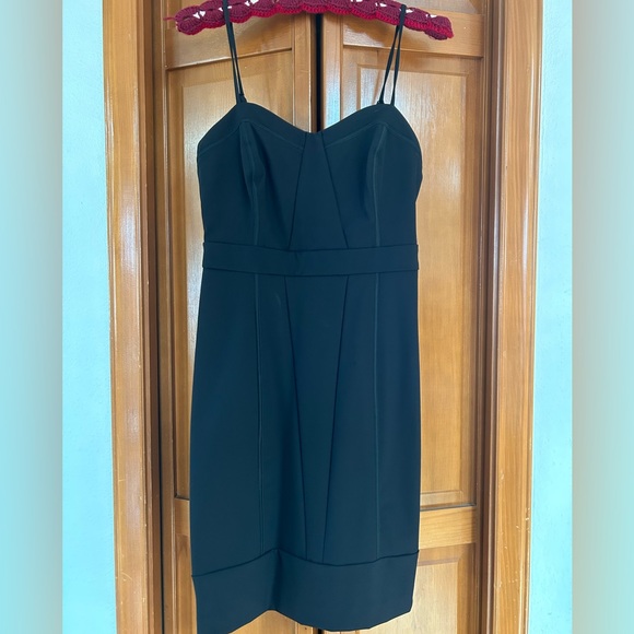 Banana Republic Black Strappy Dress NWT size 4 - Picture 1 of 6